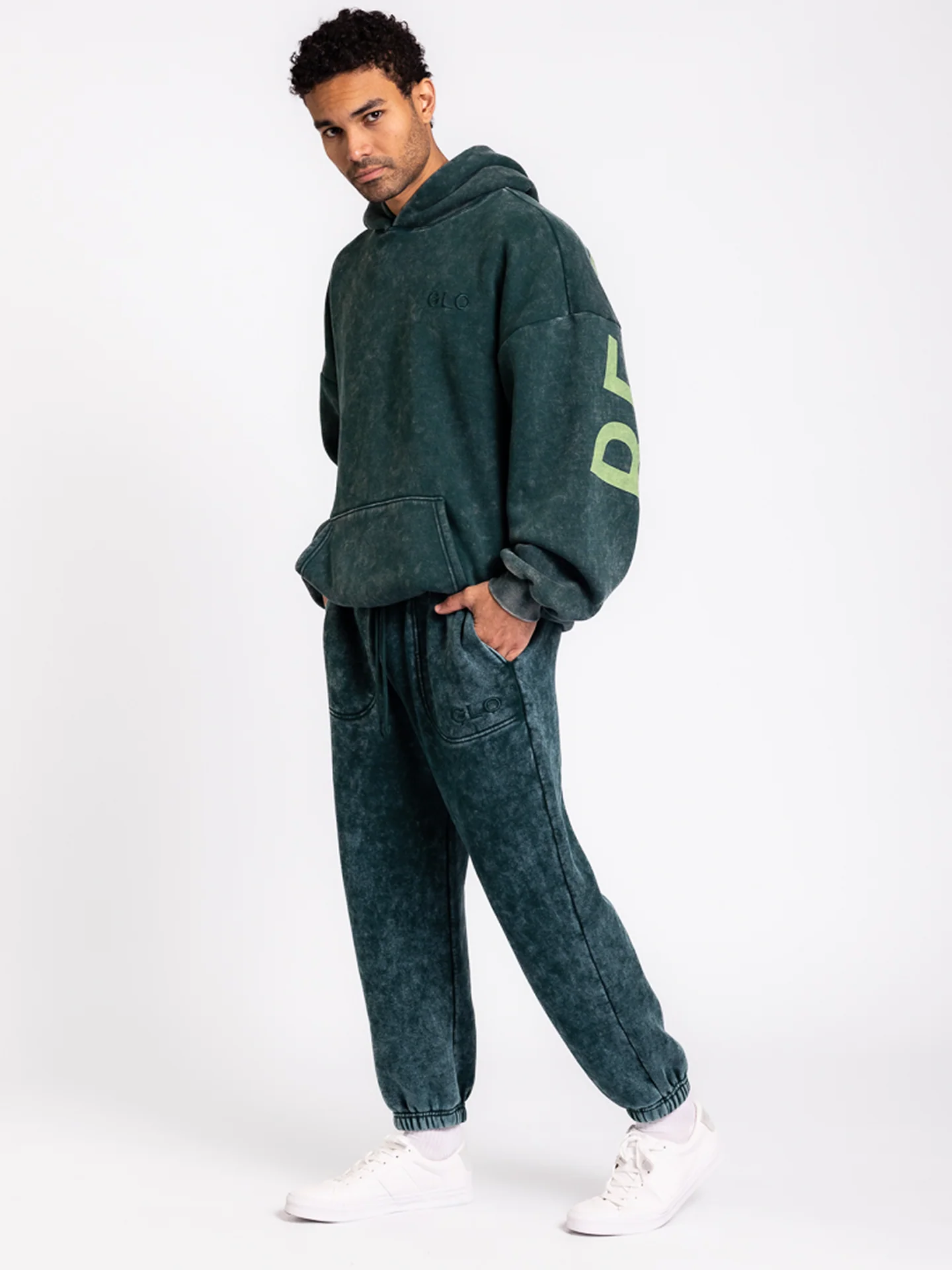 Kingdom Essential Snow Wash Hoodie - Image 16