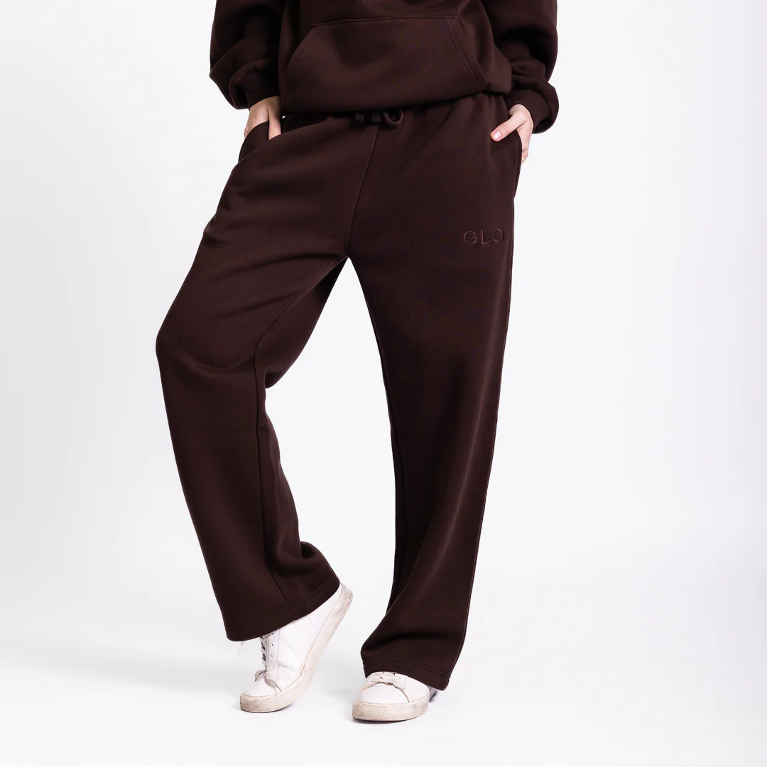 Kingdom Essential Sweatpants - Image 49