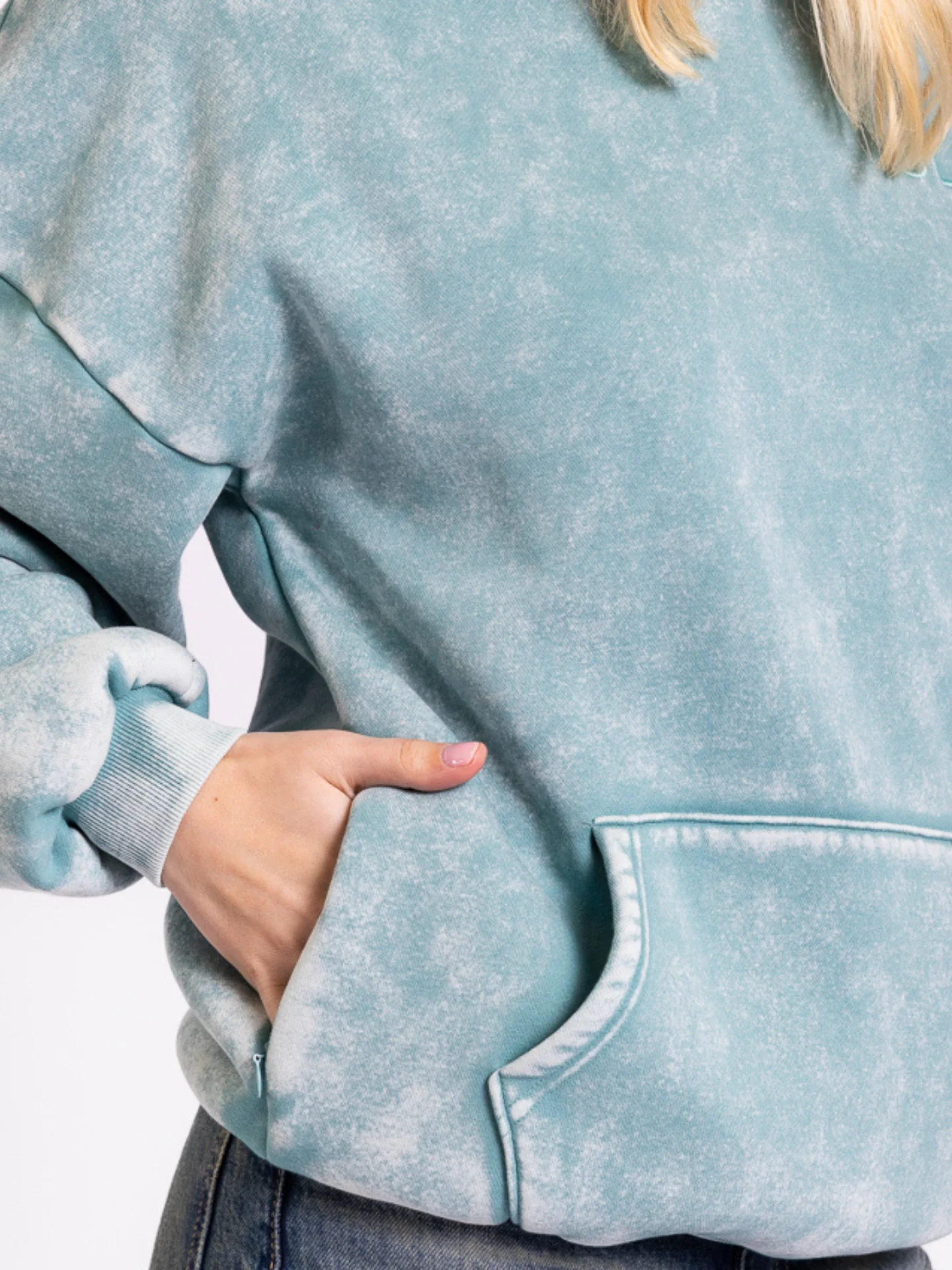 Kingdom Essential Snow Wash Hoodie - Image 55